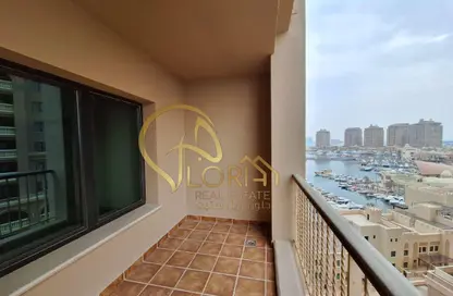 Apartment - 1 Bedroom - 2 Bathrooms for rent in East Porto Drive - Porto Arabia - The Pearl Island - Doha