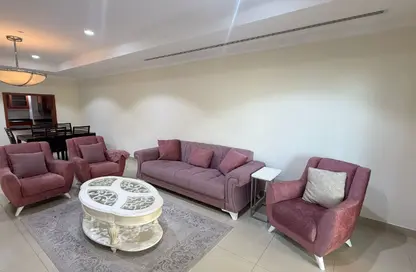 Apartment - 2 Bedrooms - 3 Bathrooms for sale in Tower 16 - Porto Arabia - The Pearl Island - Doha