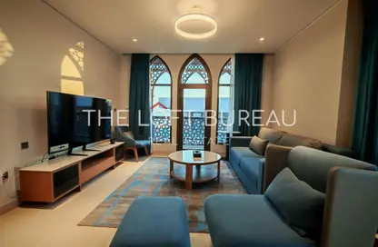 شقة - 2 غرف نوم - 4 حمامات للايجار في البلاج الجنوبي - البلاج - جزيرة اللؤلؤة - الدوحة