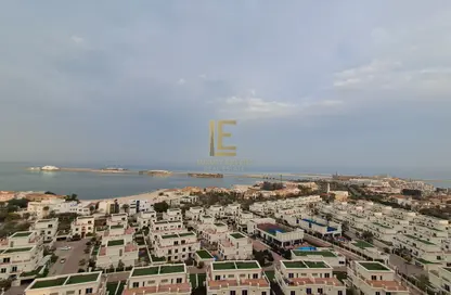 Apartment - 3 Bedrooms - 5 Bathrooms for sale in Floresta Gardens - Floresta Gardens - The Pearl Island - Doha