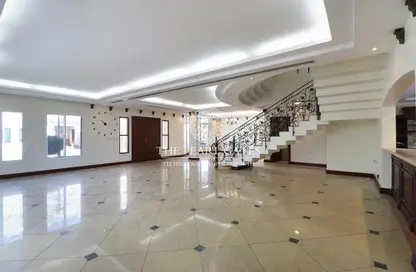 Empty Room image for: Villa - 4 Bedrooms - 5 Bathrooms for rent in North Gate - West Bay Lagoon - Doha, Image 1