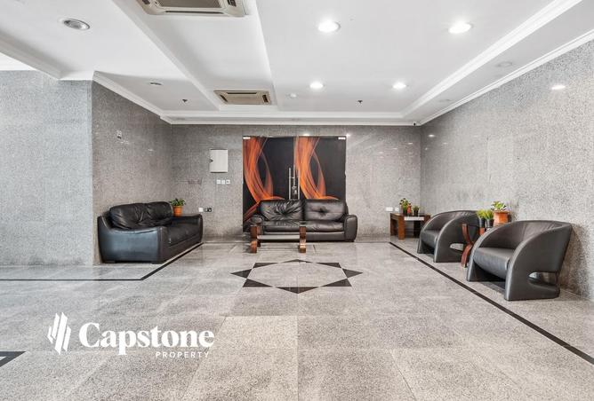 940161 - Property Image 2