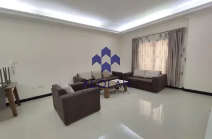 Apartment - 3 Bedrooms - 3 Bathrooms for rent in Al Nasr Street - Al Nasr - Doha