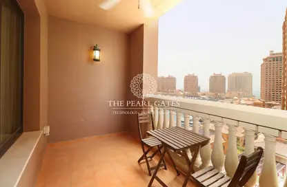 Apartment - 1 Bedroom - 2 Bathrooms for rent in East Porto Drive - Porto Arabia - The Pearl Island - Doha