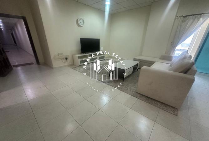 894427 - Property Image 2