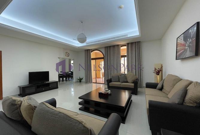 965555 - Property Image 2