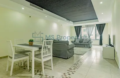 Apartment - 2 Bedrooms - 3 Bathrooms for rent in West Porto Drive - Porto Arabia - The Pearl Island - Doha