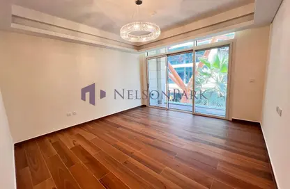 Apartment - 2 Bedrooms - 3 Bathrooms for rent in Crystal Residence - The Pearl Island - Doha