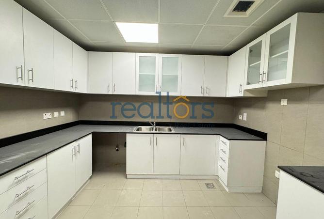 994094 - Property Image 3
