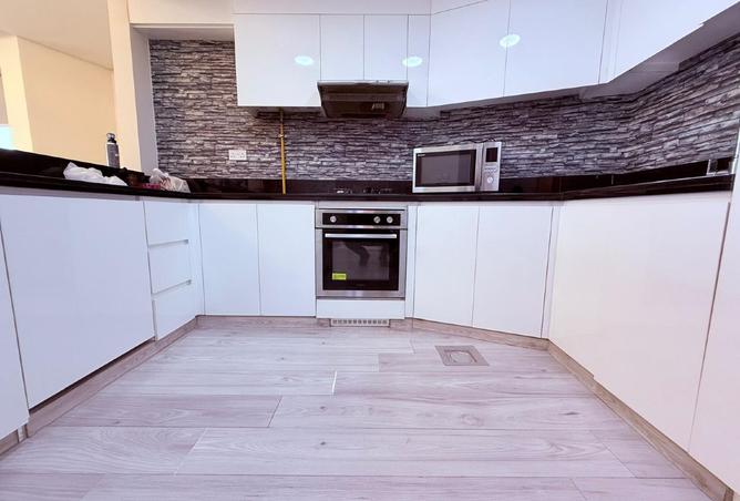 962127 - Property Image 3