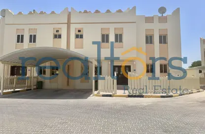 مجمع سكني - 4 غرف نوم - 4 حمامات للايجار في شارع الوعب - الوعب - الدوحة