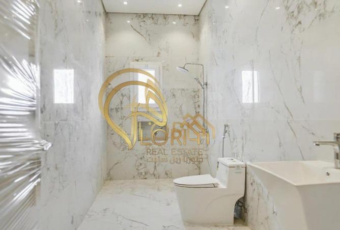 985505 - Property Image 3