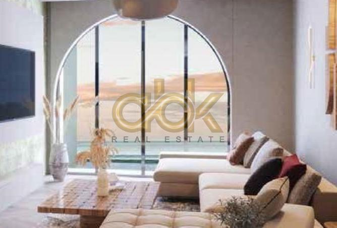 962594 - Property Image 2