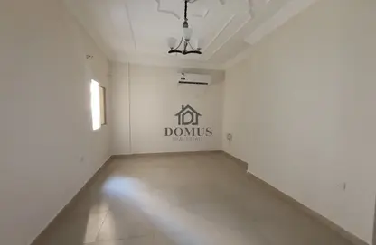 Apartment - 2 Bedrooms - 2 Bathrooms for rent in Al Zubair Street - Fereej Abdul Aziz - Doha