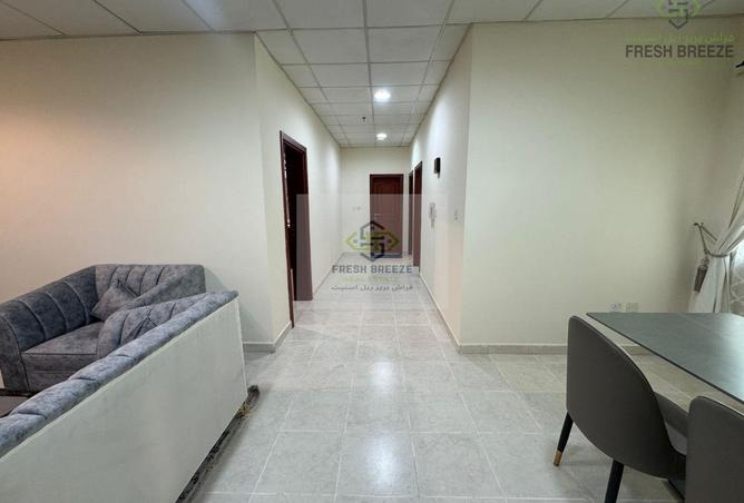 944565 - Property Image 2