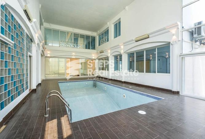 942143 - Property Image 3