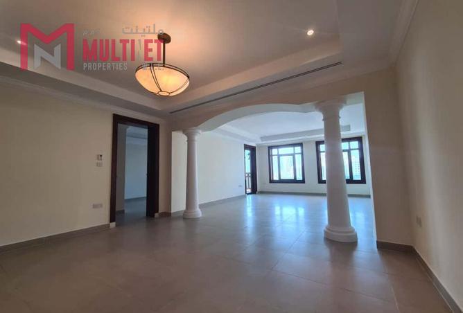 955595 - Property Image 3