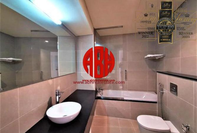 950162 - Property Image 3