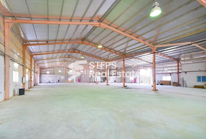 956349 - Property Main Image