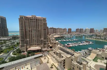 Apartment - 2 Bedrooms - 3 Bathrooms for rent in Tower 7 (Ferrari Tower) - Porto Arabia - The Pearl Island - Doha