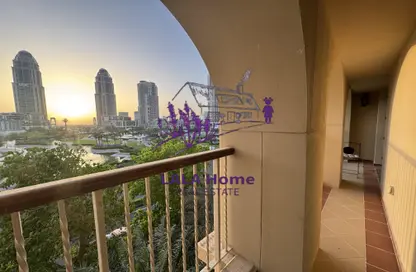 Apartment - 2 Bedrooms - 2 Bathrooms for rent in East Porto Drive - Porto Arabia - The Pearl Island - Doha