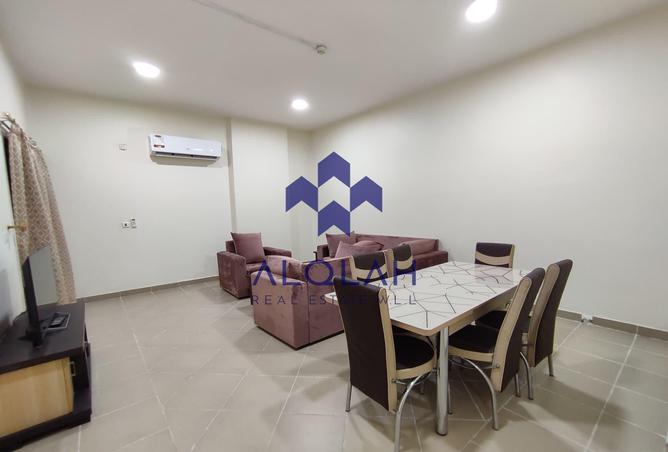 909987 - Property Image 2