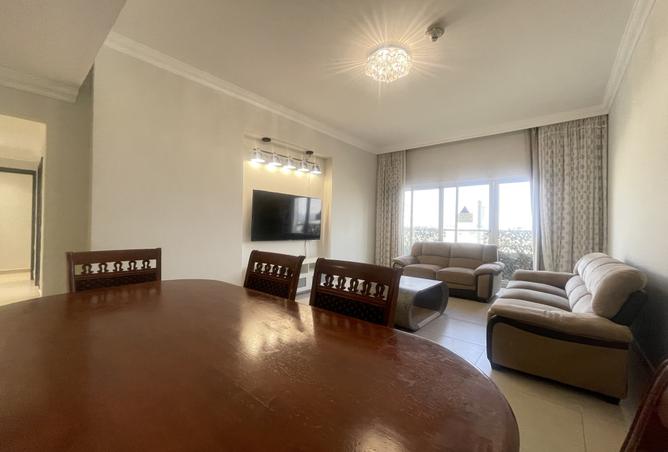 960596 - Property Image 3