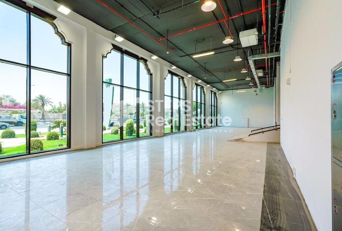 975009 - Property Image 3