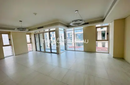 Apartment - 2 Bedrooms - 4 Bathrooms for sale in Gewan Island - The Pearl Island - Doha