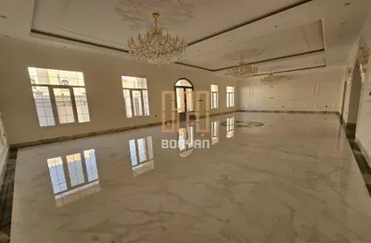 Villa - 7 Bedrooms for sale in Rawdat Al Matar - Doha