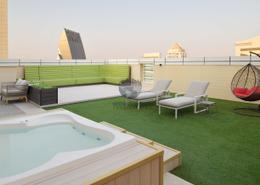 صورةحوض سباحة لـ: شقة - 2 غرف نوم - 2 حمامات للكراء في وست باي لاجون - بحيرة وست لاجون - الدوحة, صورة 1