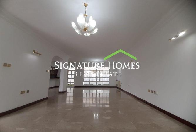 974318 - Property Image 3