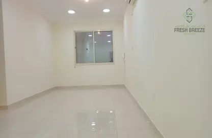 Apartment - 1 Bedroom - 1 Bathroom for rent in Umm Ghuwailina - Doha