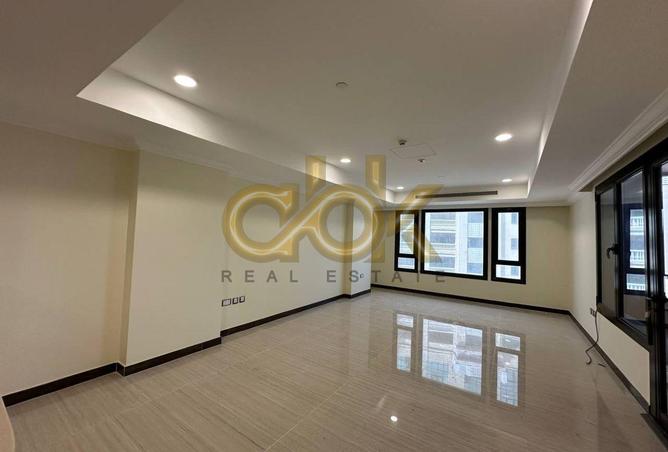 970156 - Property Image 2