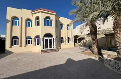 Villa - 6 Bedrooms - 6 Bathrooms for rent in West Bay Tower - West Bay - West Bay - Doha