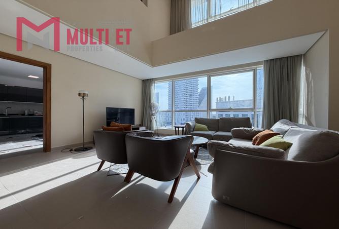 988046 - Property Image 3