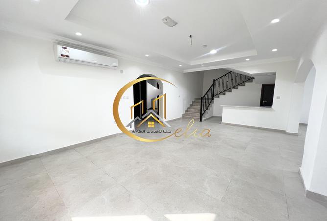 996943 - Property Image 3