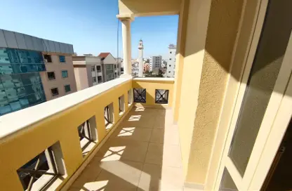 صورة لـ شرفة شقة - 3 غرف نوم - 2 حمامات للايجار في شارع الخالدية - نجمة - الدوحة ، صورة رقم 1