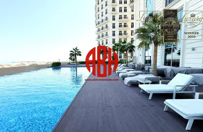 Apartment - 2 Bedrooms - 3 Bathrooms for rent in Floresta Gardens - Floresta Gardens - The Pearl Island - Doha