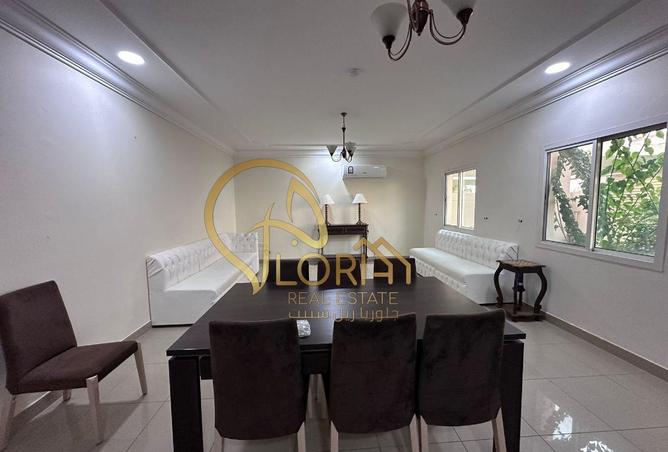 1005372 - Property Image 3