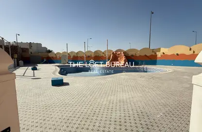 Villa - 3 Bedrooms - 3 Bathrooms for rent in Mamoura 18 - Al Maamoura - Doha