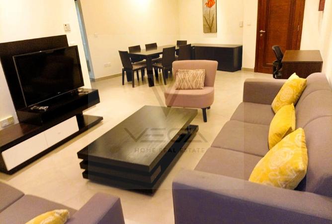 990252 - Property Image 3