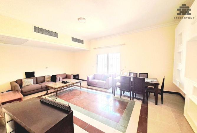 1001493 - Property Image 2