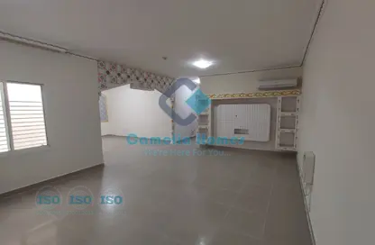 Apartment - 3 Bedrooms - 3 Bathrooms for rent in Al Nasr Street - Al Nasr - Doha