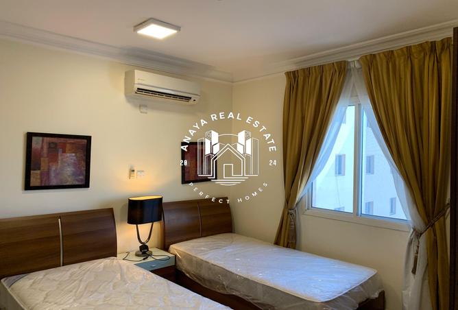 972220 - Property Image 2