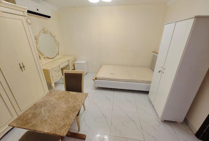 942615 - Property Image 2