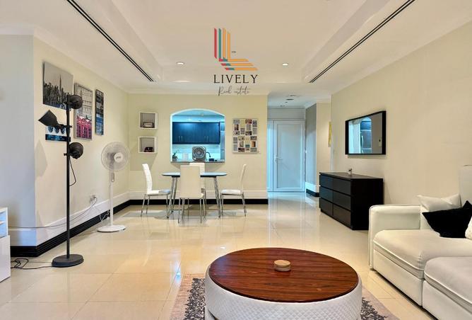 967794 - Property Image 2