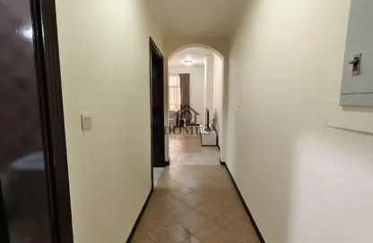 شقة - 2 غرف نوم - 3 حمامات للايجار في شارع البنوك - مشيرب - الدوحة شقة - 2 غرف نوم - 3 حمامات للايجار في شارع البنوك - مشيرب - الدوحة