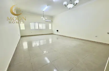 Apartment - 2 Bedrooms - 2 Bathrooms for rent in Al Muntazah Street - Al Muntazah - Doha