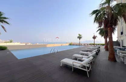 Apartment - 3 Bedrooms - 5 Bathrooms for rent in Floresta Gardens - Floresta Gardens - The Pearl Island - Doha